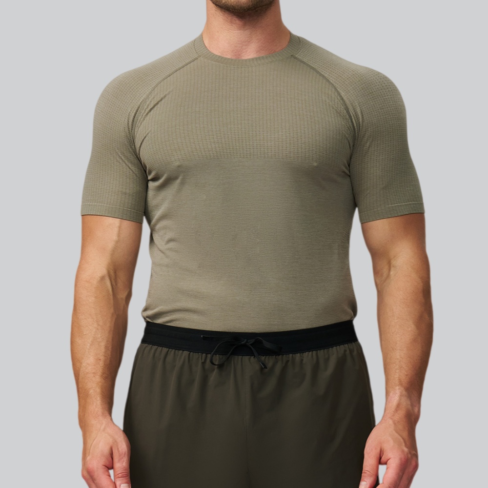 Men's Solid Color Sports T-shi - Sports Equipment Logo recension och pris